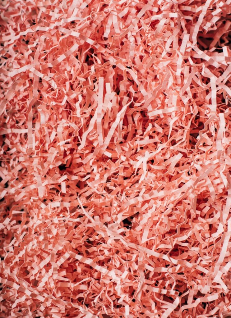 How to use shredded paper